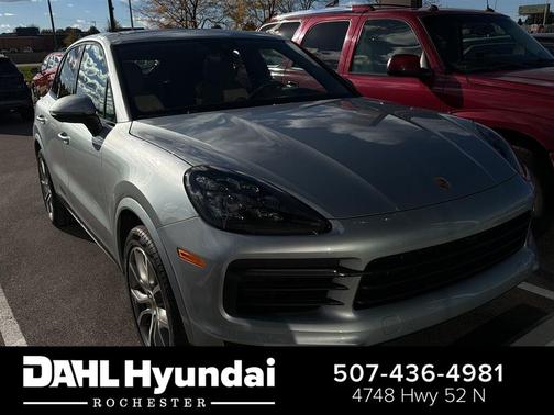 Dolomite Silver Metallic 2020 Porsche Cayenne S