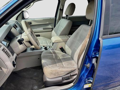 Blue Flame Metallic 2012 Ford Escape XLT