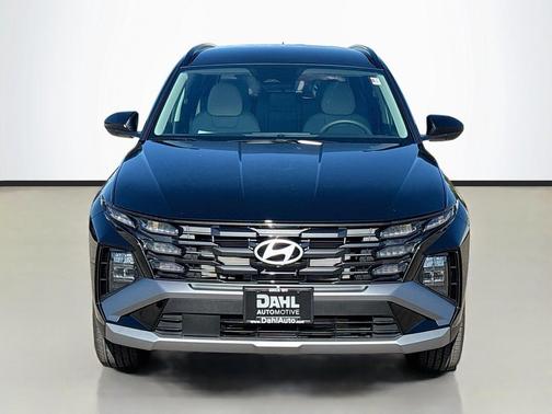 Phantom Black 2026 Hyundai TUCSON SEL Plus