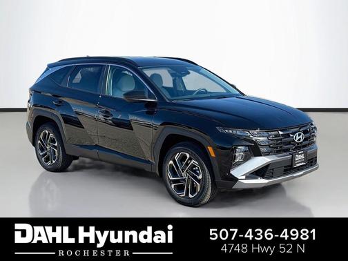 Phantom Black 2026 Hyundai TUCSON SEL Plus