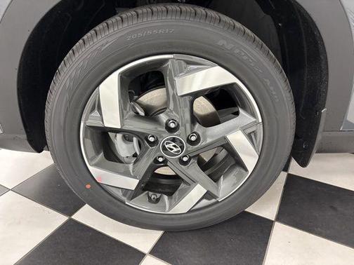 Ecotronic Gray 2026 Hyundai VENUE SEL