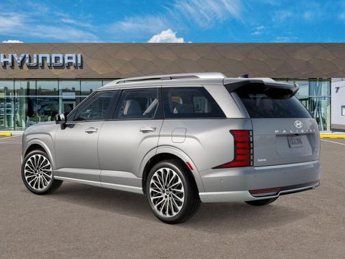 Shimmering Silver 2027 Hyundai Palisade Hybrid Calligraphy