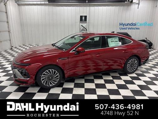 Ultimate red 2025 Hyundai SONATA Hybrid SE