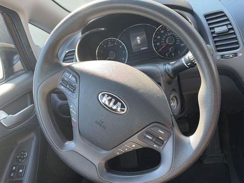 Titanium Bronze 2018 Kia Forte LX
