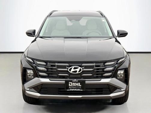 Phantom Black 2026 Hyundai TUCSON SEL Plus