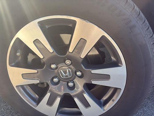 Lunar Silver Metallic 2019 Honda Ridgeline RTL