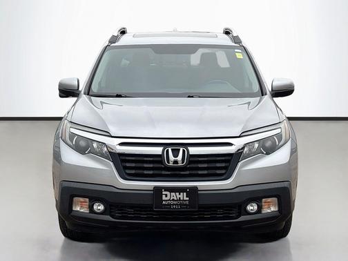 Lunar Silver Metallic 2019 Honda Ridgeline RTL