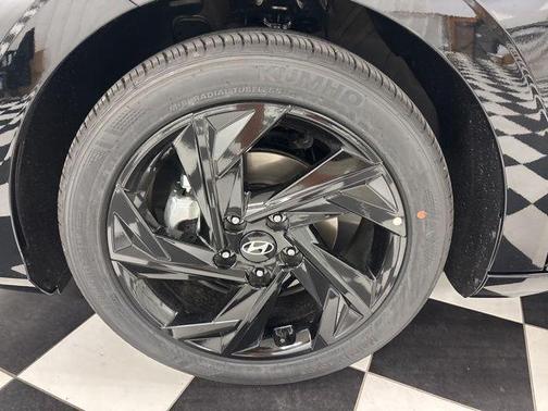 Abyss Black 2026 Hyundai ELANTRA Sport