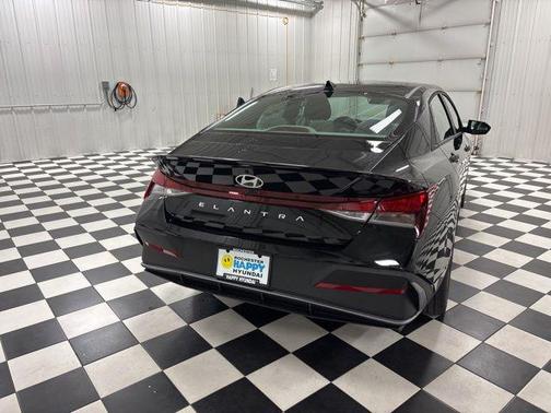 Abyss Black 2026 Hyundai ELANTRA Sport