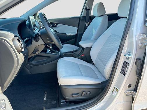 Cyber Silver 2023 Hyundai KONA SEL