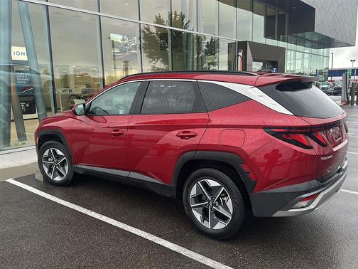 Ultimate Red 2025 Hyundai TUCSON SEL