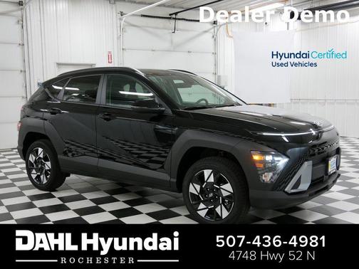 Abyss Black Pearl 2025 Hyundai KONA SEL