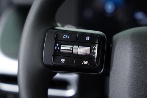 Abyss Black 2026 Hyundai IONIQ 9 SEL