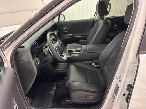 Creamy White Pearl 2026 Hyundai PALISADE SEL 7P