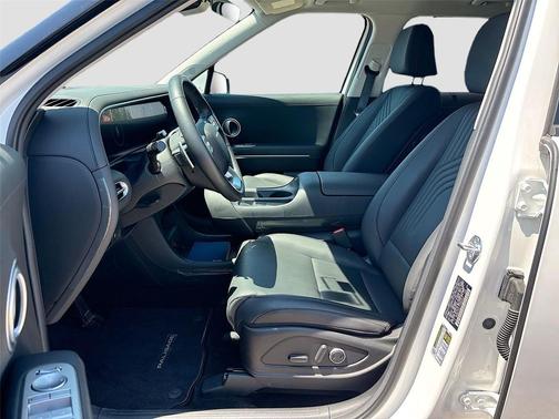 Creamy White Pearl 2026 Hyundai PALISADE SEL 7P