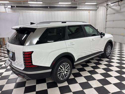 Creamy White Pearl 2026 Hyundai PALISADE SEL 7P