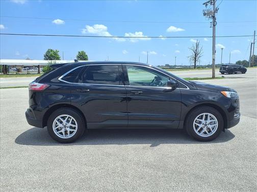 AGATE BLACK METALLIC 2022 Ford Edge SEL