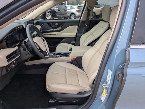 2025 Lincoln Corsair Reserve