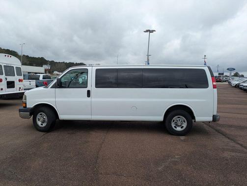 2014 Chevrolet Express 3500 LT