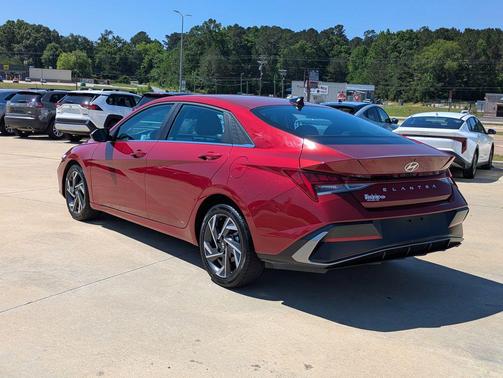 Ultimate Red 2025 Hyundai ELANTRA SEL