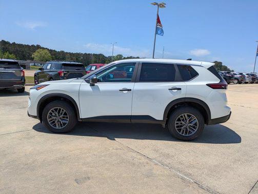 2024 Nissan Rogue S