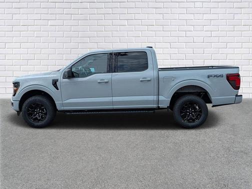 Avalanche 2026 Ford F-150 XLT