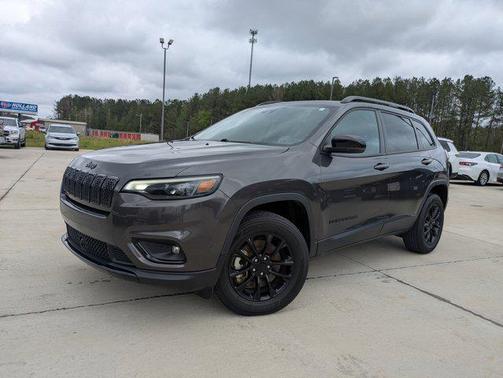 2023 Jeep Cherokee Altitude