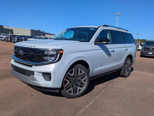 2025 Ford Expedition Platinum