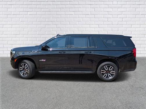 2023 GMC Yukon XL 4WD AT4