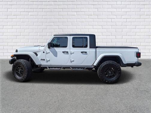 2021 Jeep Gladiator Sport S