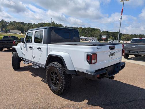 2021 Jeep Gladiator Sport S