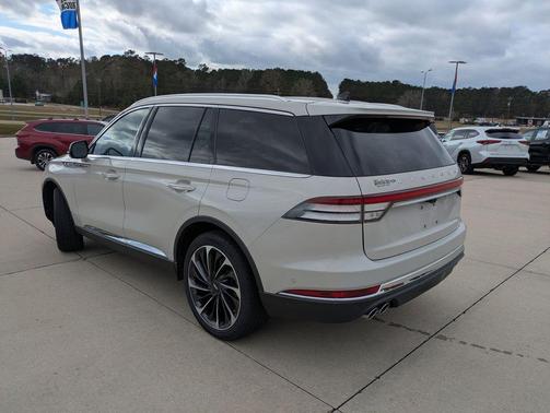 2022 Lincoln Aviator Reserve AWD