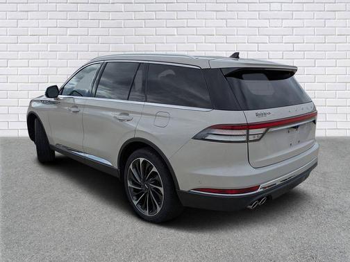 2022 Lincoln Aviator Reserve AWD