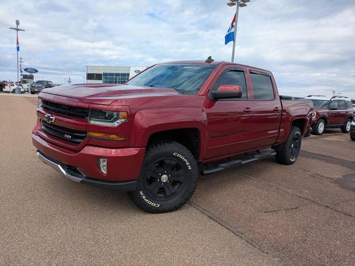 2018 Chevrolet Silverado 1500 2LT