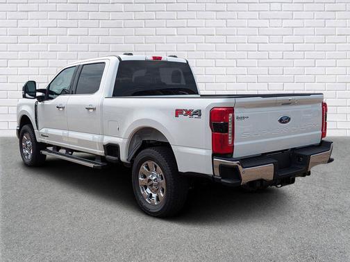 Star White Metallic Tri-Coat 2026 Ford F-250 Lariat