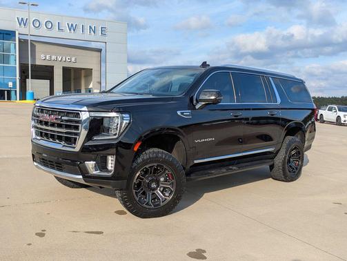 2023 GMC Yukon XL SLT