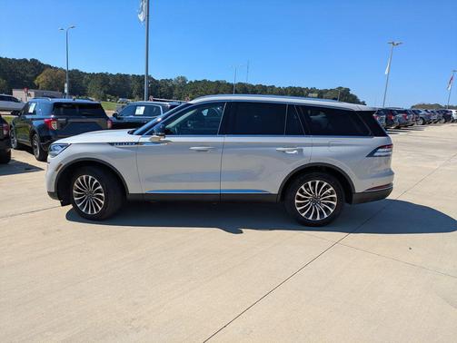 2023 Lincoln Aviator Reserve AWD