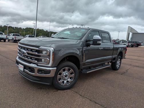 2026 Ford F-250 Lariat