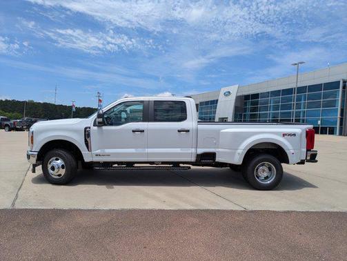 2025 Ford F-350 XL