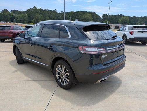 2023 Lincoln Nautilus Standard