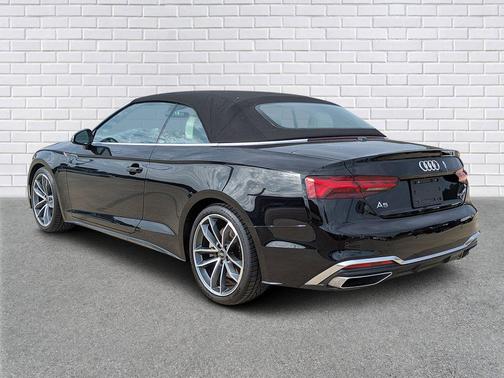 Mythos Black Metallic/Black Roof 2024 Audi A5 45 S line Premium Plus