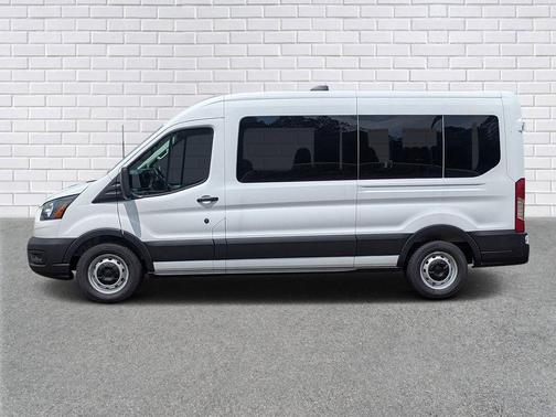 Oxford White 2026 Ford Transit-350 XL