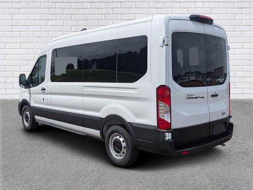 Oxford White 2026 Ford Transit-350 XL