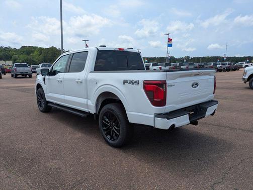 Oxford White 2026 Ford F-150 XLT