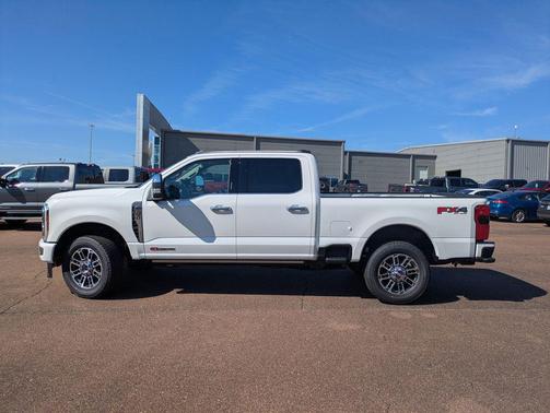 2026 Ford F-250 Platinum