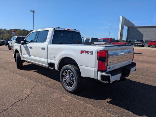 2026 Ford F-250 Platinum