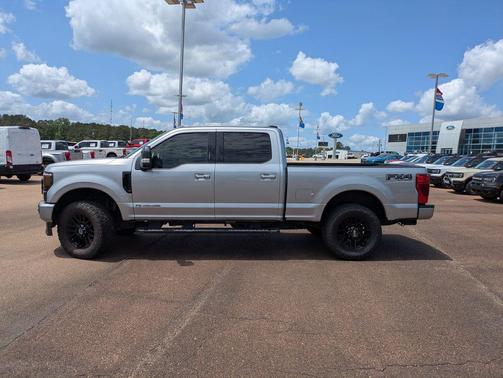 2022 Ford F-250 Lariat