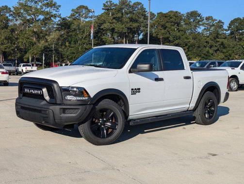 2021 RAM 1500 Classic Warlock Crew Cab 4x2 5'7' Box