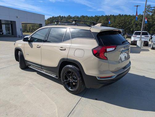 2022 GMC Terrain AWD AT4