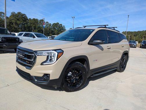 2022 GMC Terrain AWD AT4